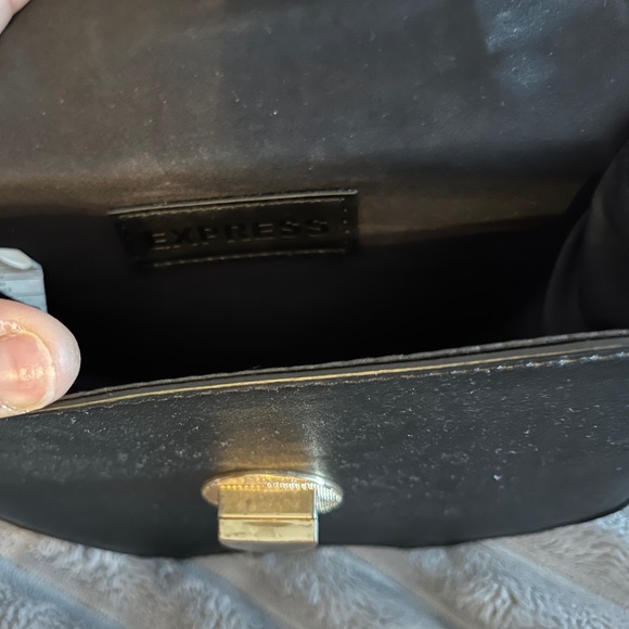 EXPRESS - Leopard Print Crossbody - Picture 4 of 4